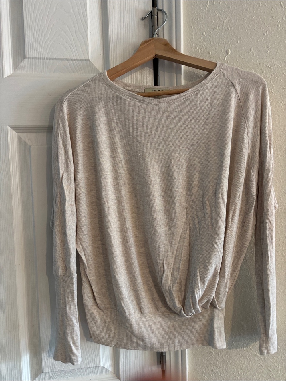 Bordeaux Light Beige Scoop Neck Long Sleeve Sweater